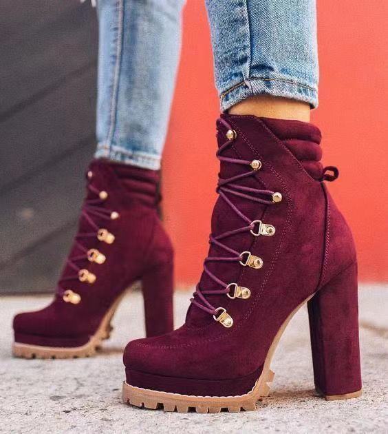 Round Toe Lace up High Heeled Boots.